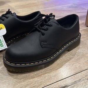 Dr. Martens 1461 BEX shoe